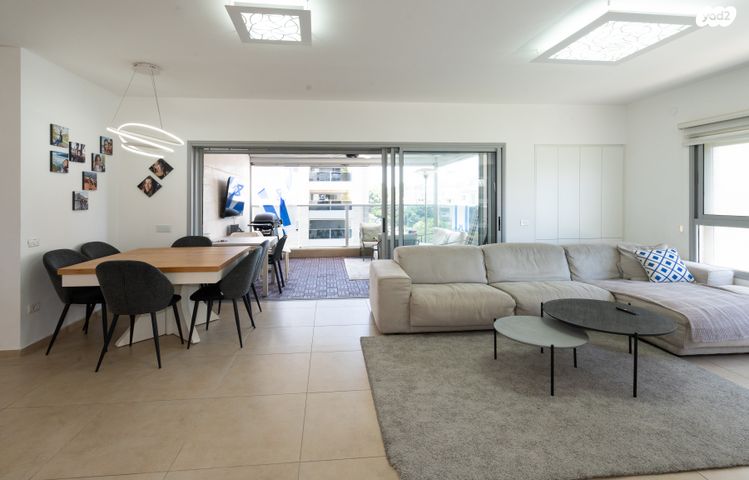 דירה, שמעון ויזנטל 28, הרצליה הירוקה, נווה עובד, הרצליה