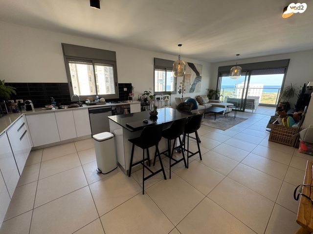 דירה, עין הים, חדרה