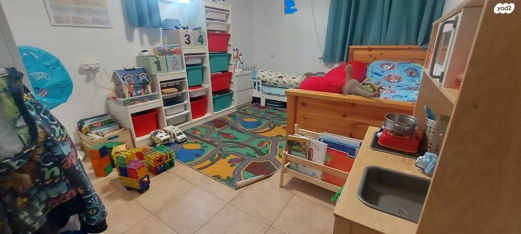 דו משפחתי, בוקק, ערד