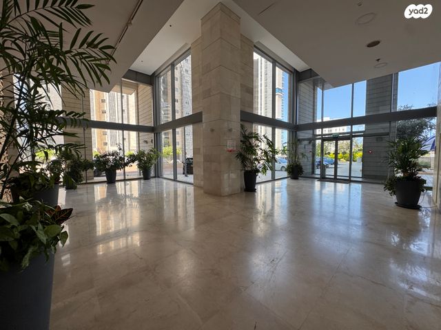 דירה, עין הים, חדרה