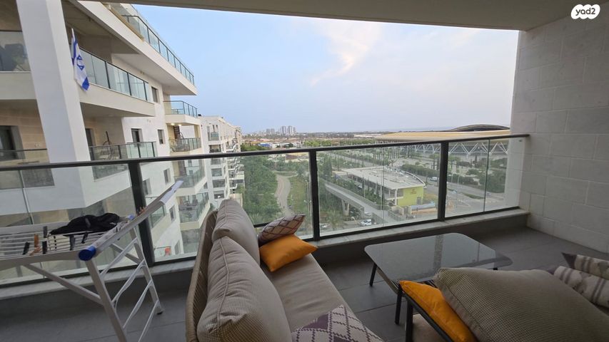 דירה, פנחס ואברהם רוטנברג, מת"מ, נאות פרס, חיפה