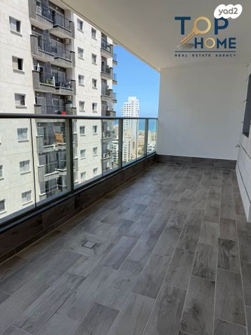 דירה, בורוכוב, צפון מערב מרכז העיר, נתניה