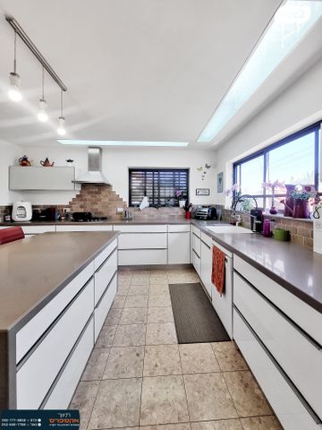 בית פרטי/ קוטג', להבים