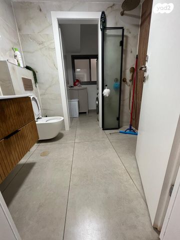 דירה, עיר היין, אשקלון