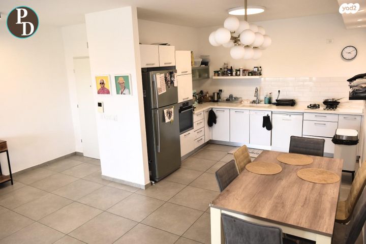 דירה, שדרות יצחק רבין 5, רמת אמיר, קדימה צורן