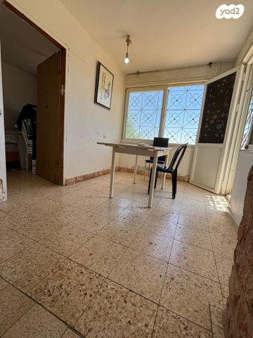 דירה, שדרות נווה יעקב, נווה יעקב, ירושלים