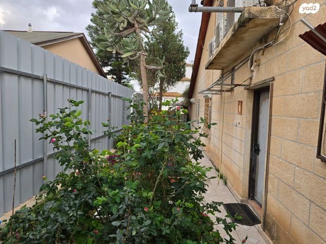 דו משפחתי, אבשלום, נווה מנחם, באר שבע