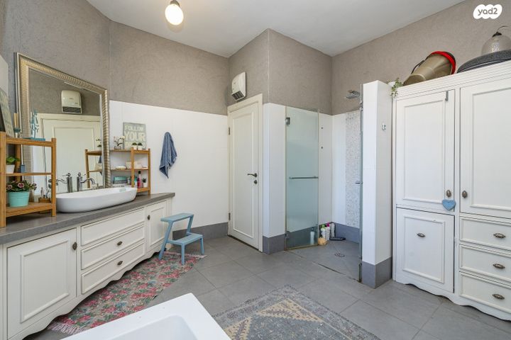 דו משפחתי, סידקוב, נווה חיים, חדרה