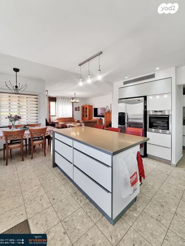 בית פרטי/ קוטג', להבים