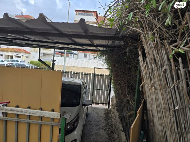 דו משפחתי, אבשלום, נווה מנחם, באר שבע