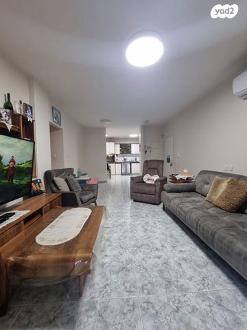 דירת גן, הלולב, ספיר, נצרת עילית / נוף הגליל