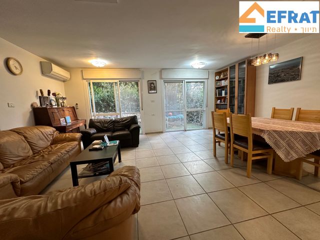 בית פרטי/ קוטג', הרימון, אפרת