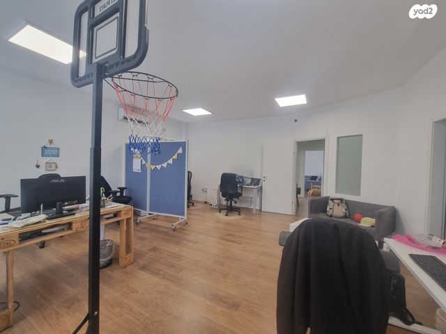 גני שרונה, קרית הממשלה