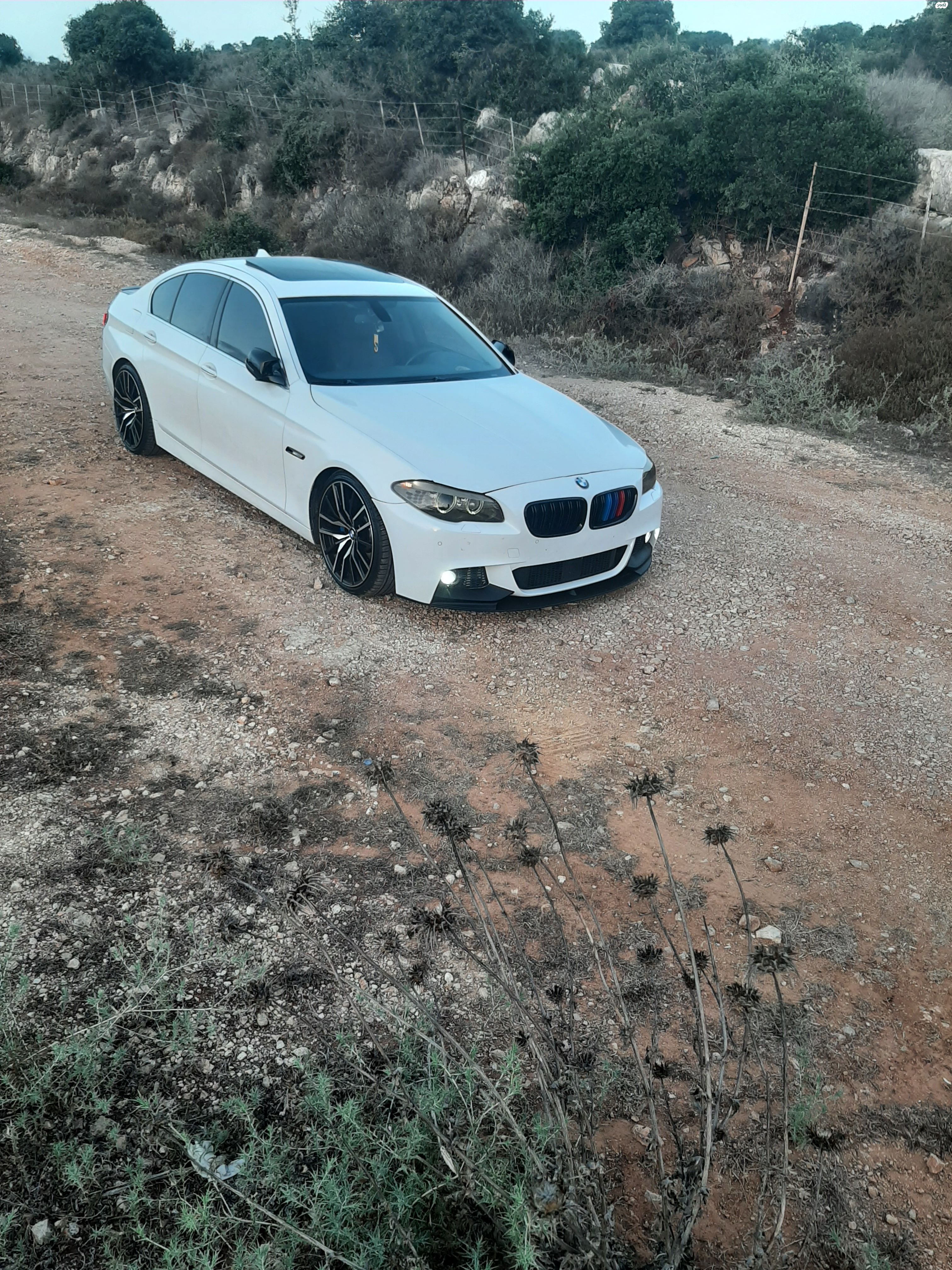 מודעת רכב ב מ וו סדרה 5