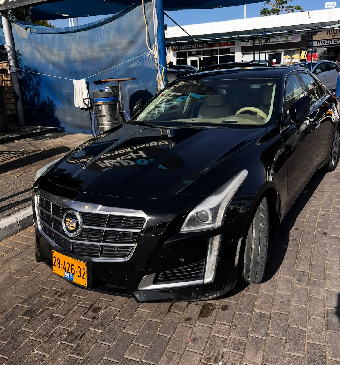 מודעת רכב קאדילק CTS