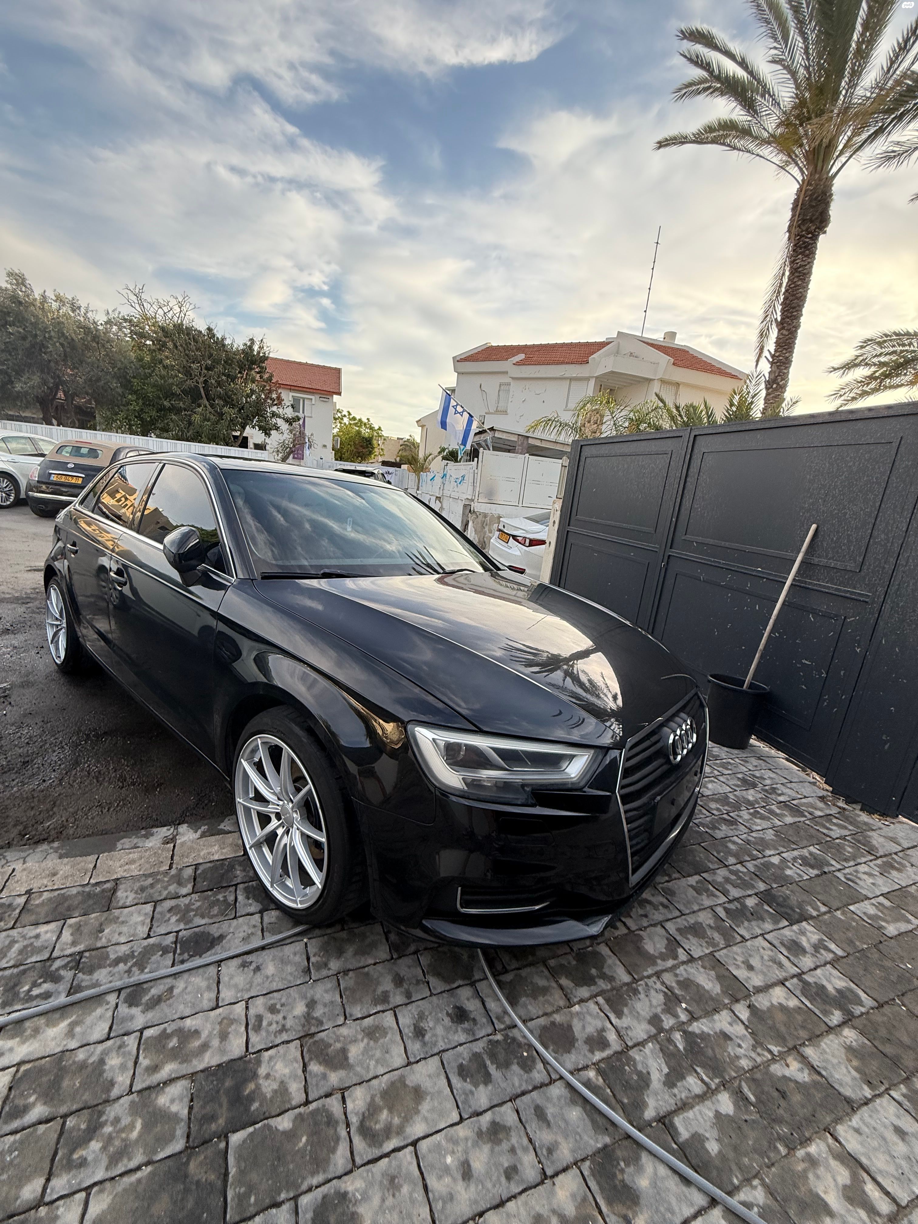 מודעת רכב אאודי A3