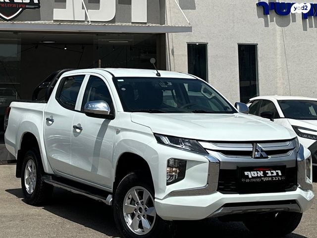 מודעת רכב מיצובישי טרייטון / L200