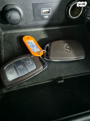 יונדאי איוניק