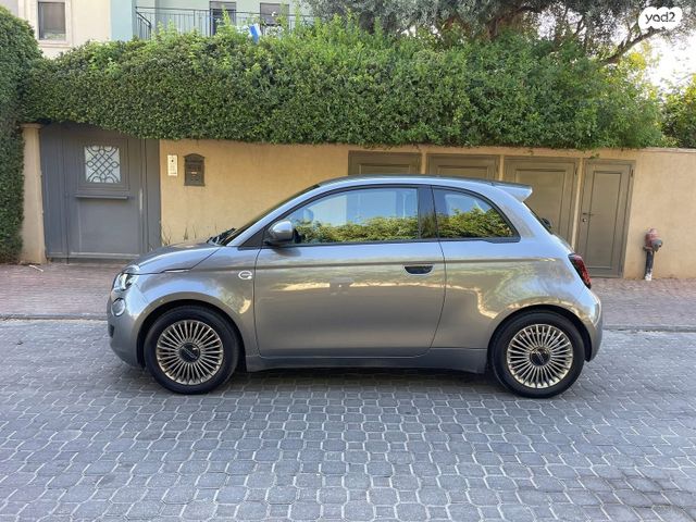 מודעת רכב פיאט 500E