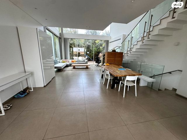 דו משפחתי, געש