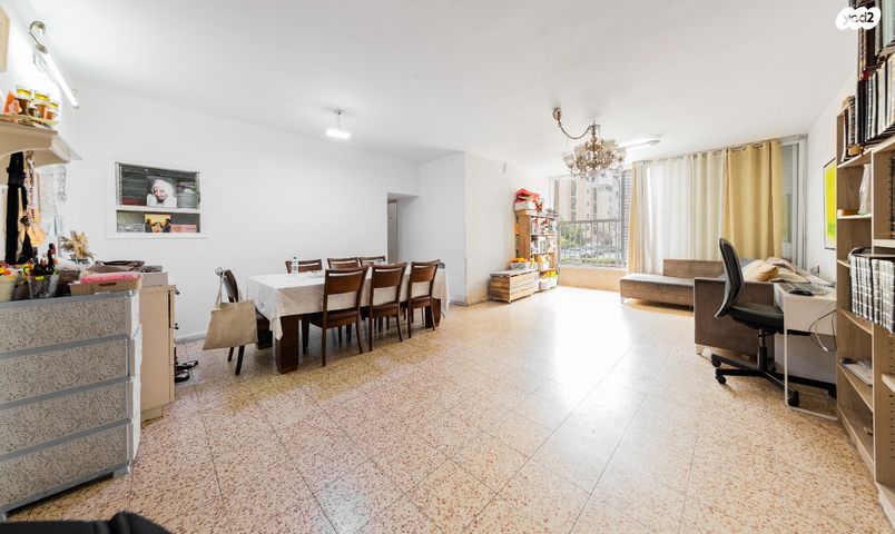 דירה, עמק ברכה, נחלת יצחק, תל אביב יפו