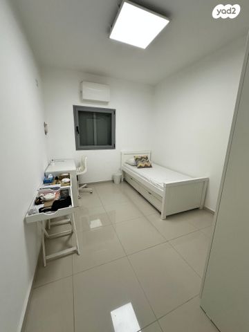 דירה, קרן היסוד 28, נווה דוד רמז, רעננה