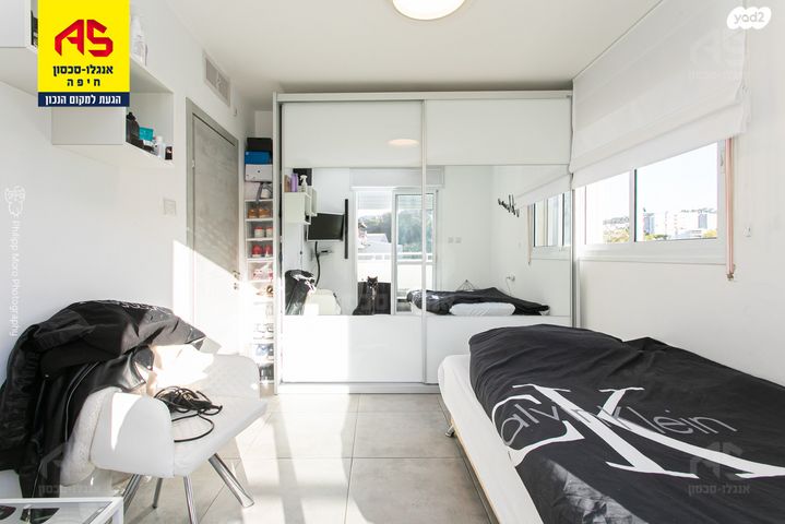 גג/ פנטהאוז, מבצע יונתן, רוממה, חיפה