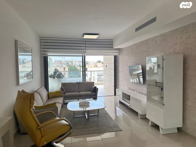 דירה, קרן היסוד 28, נווה דוד רמז, רעננה