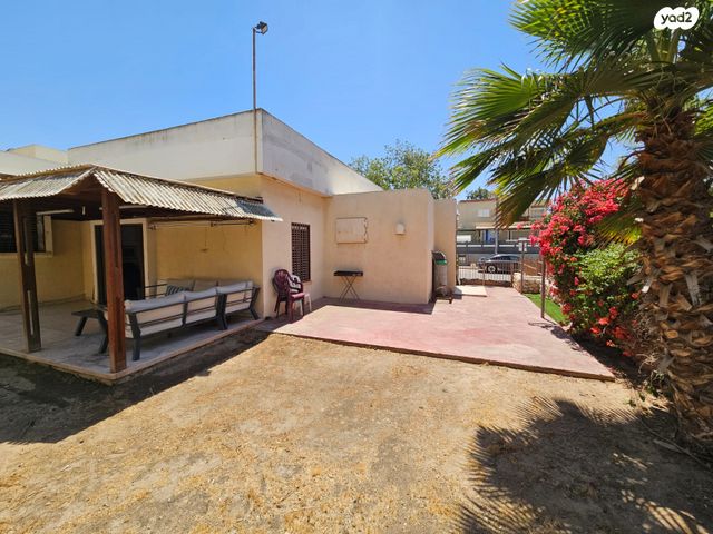 בית פרטי/ קוטג', זלמן ארן, שכונה י"א, באר שבע