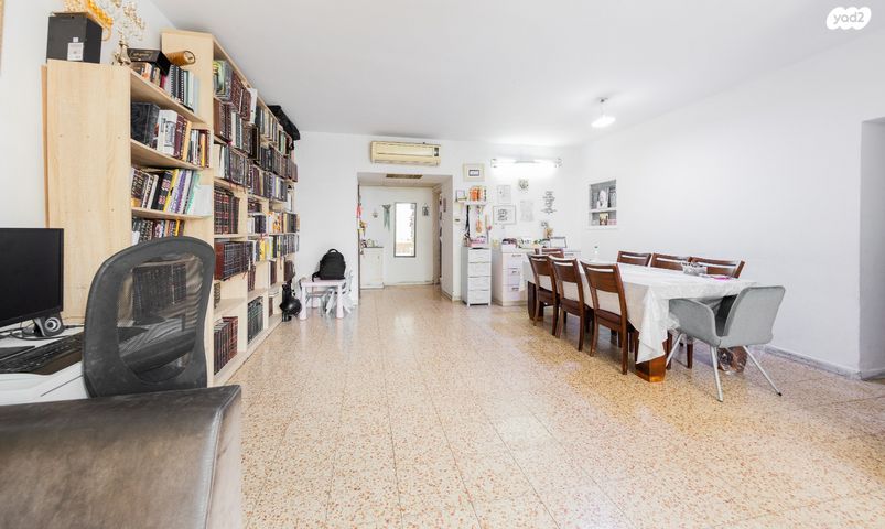 דירה, עמק ברכה, נחלת יצחק, תל אביב יפו