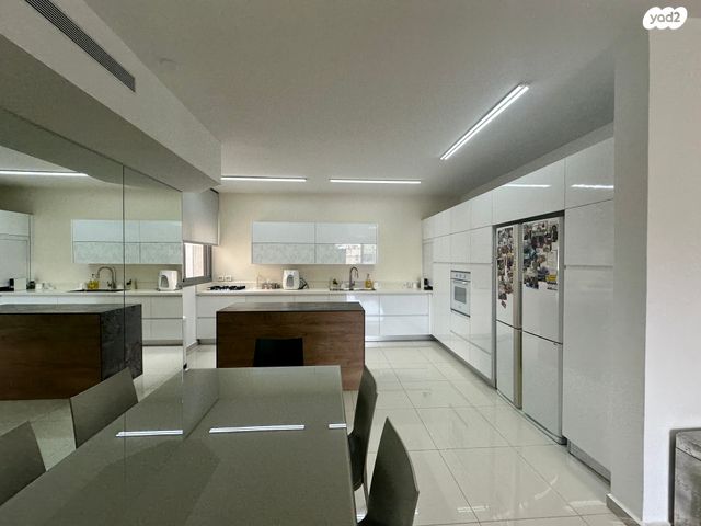 דירה, קרן היסוד 28, נווה דוד רמז, רעננה