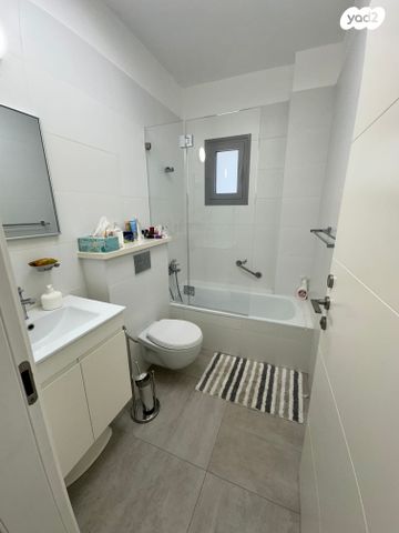 דירה, קרן היסוד 28, נווה דוד רמז, רעננה