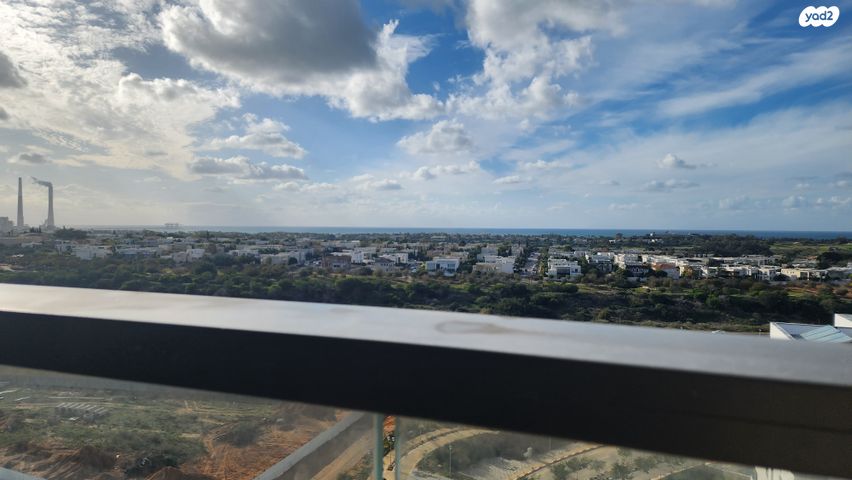 דירה, אור ים, אור עקיבא