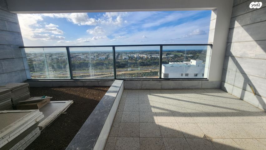 דירה, אור ים, אור עקיבא