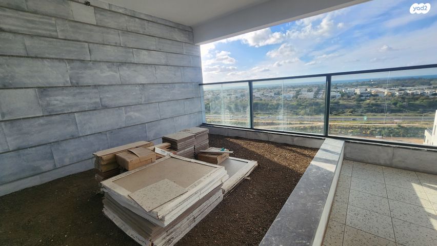 דירה, אור ים, אור עקיבא