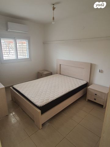 יחידת דיור, יציאת אירופה, שכונה ה', באר שבע