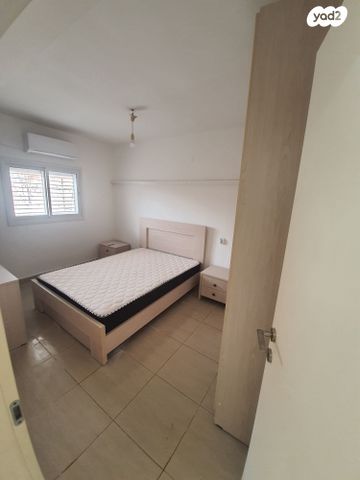 יחידת דיור, יציאת אירופה, שכונה ה', באר שבע