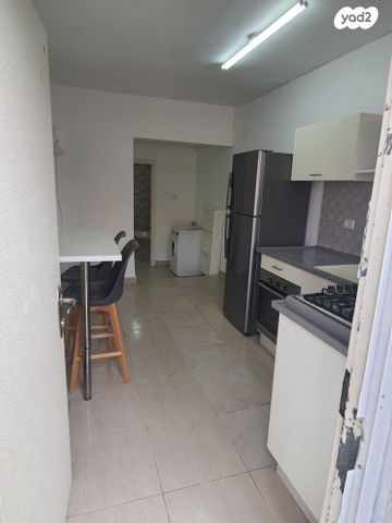 יחידת דיור, יציאת אירופה, שכונה ה', באר שבע