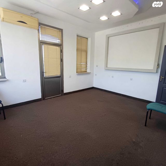 משרדים, קרית הממשלה ע"ש רבין, חיפה