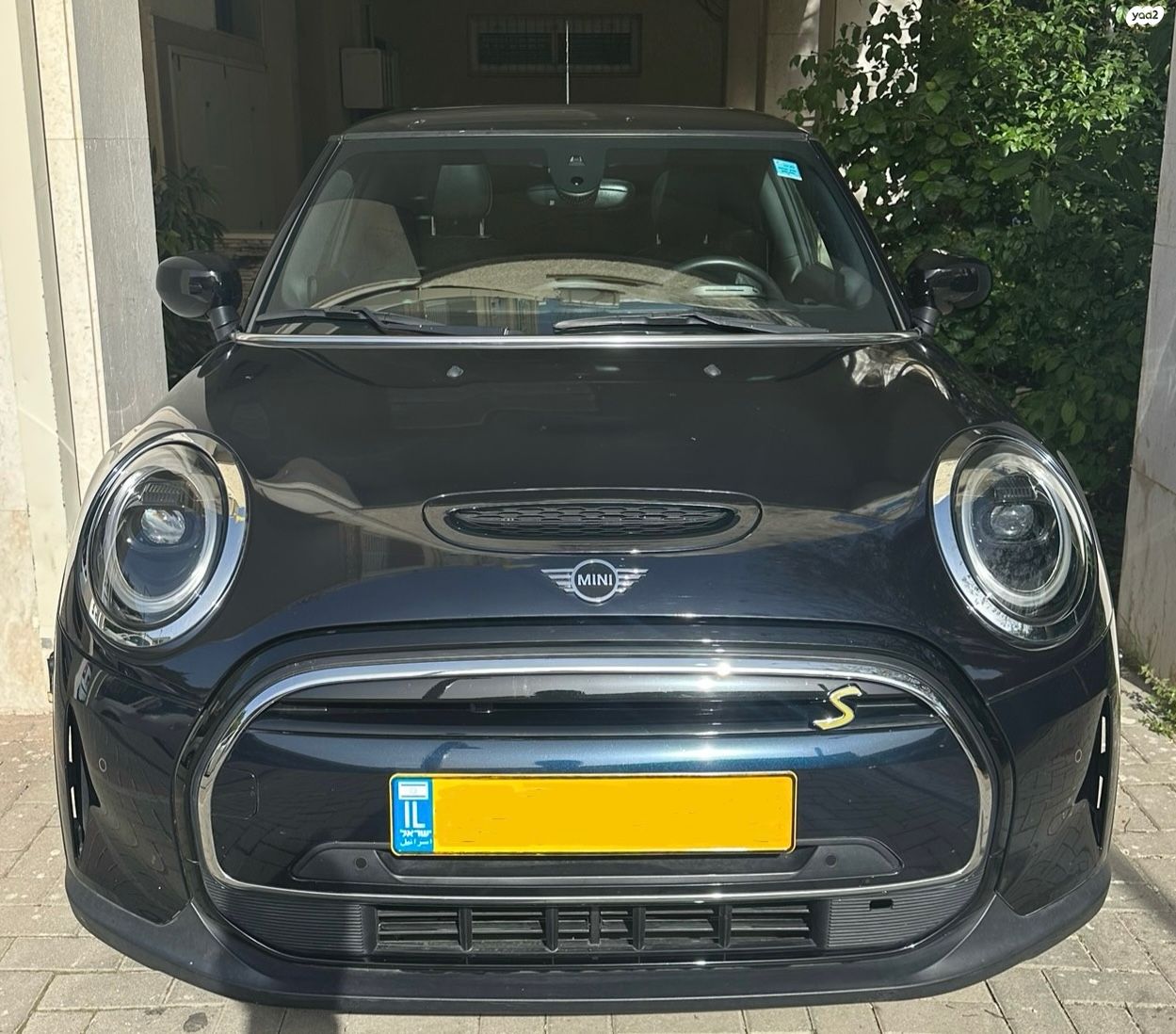 מודעת רכב מיני קופר SE (חשמלית)