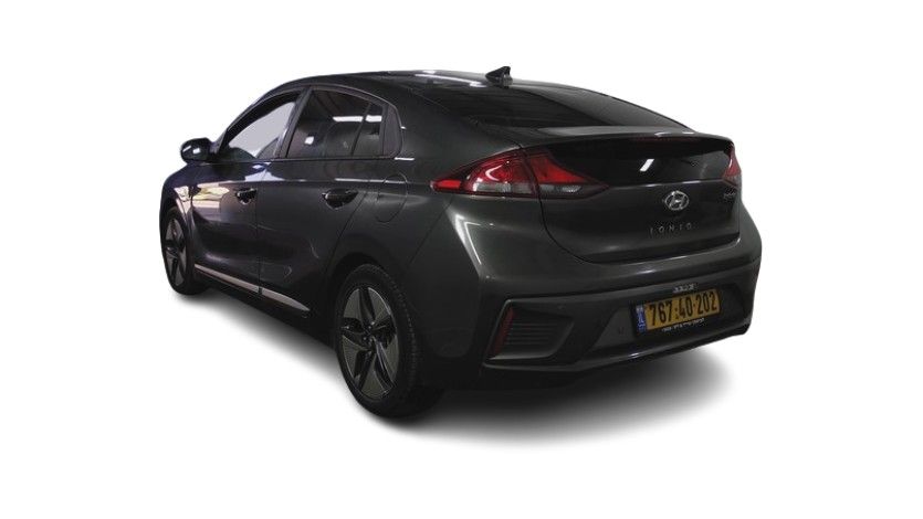 יונדאי איוניק