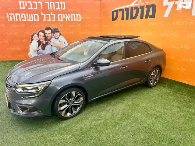 רנו מגאן