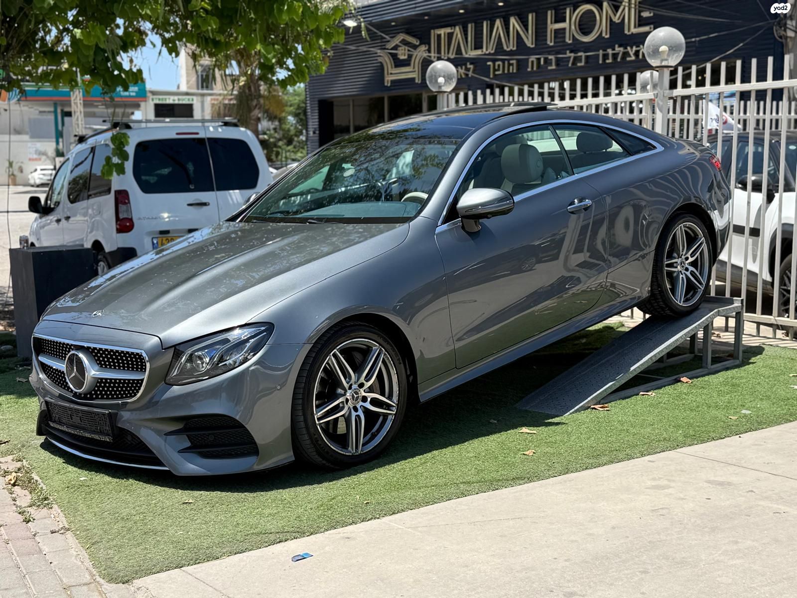 מודעת רכב מרצדס-בנץ E-class