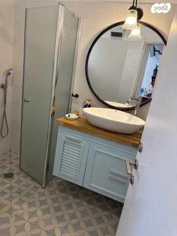 בית פרטי/ קוטג', פייר ז'ילבר 18, פרדס הגדוד, נתניה