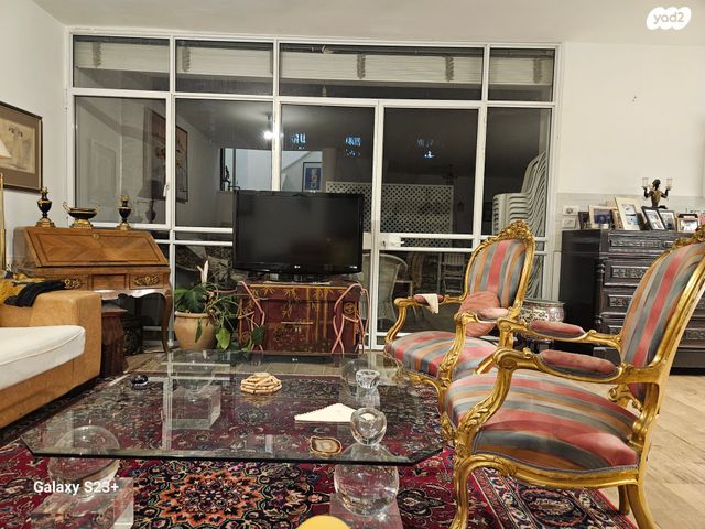 רבוצקי 47