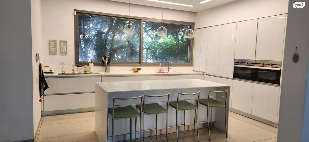 דו משפחתי, יצחק בן דוד 13, נחלת יהודה, ראשון לציון