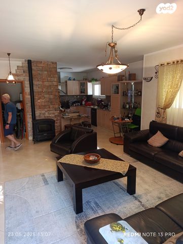 בית פרטי/ קוטג', מזכרת בתיה