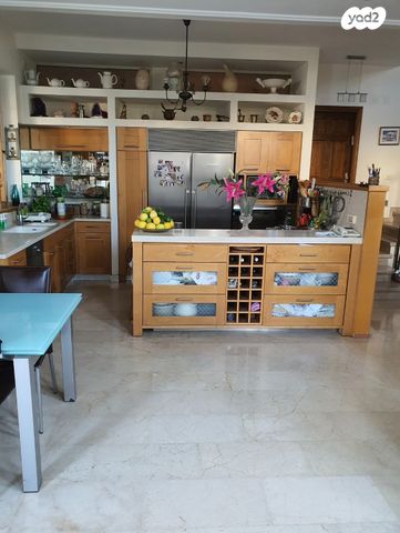 בית פרטי/ קוטג', הארז, רסקו א', חולון