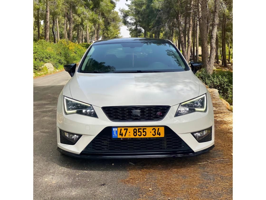 מודעת רכב סיאט לאון
