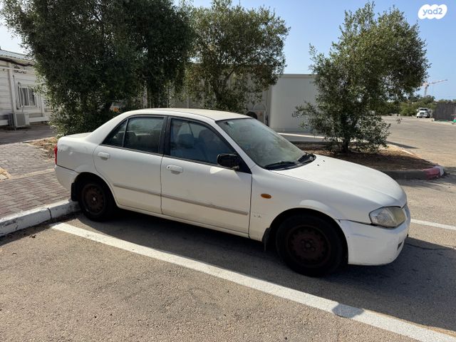 מודעת רכב מאזדה 323